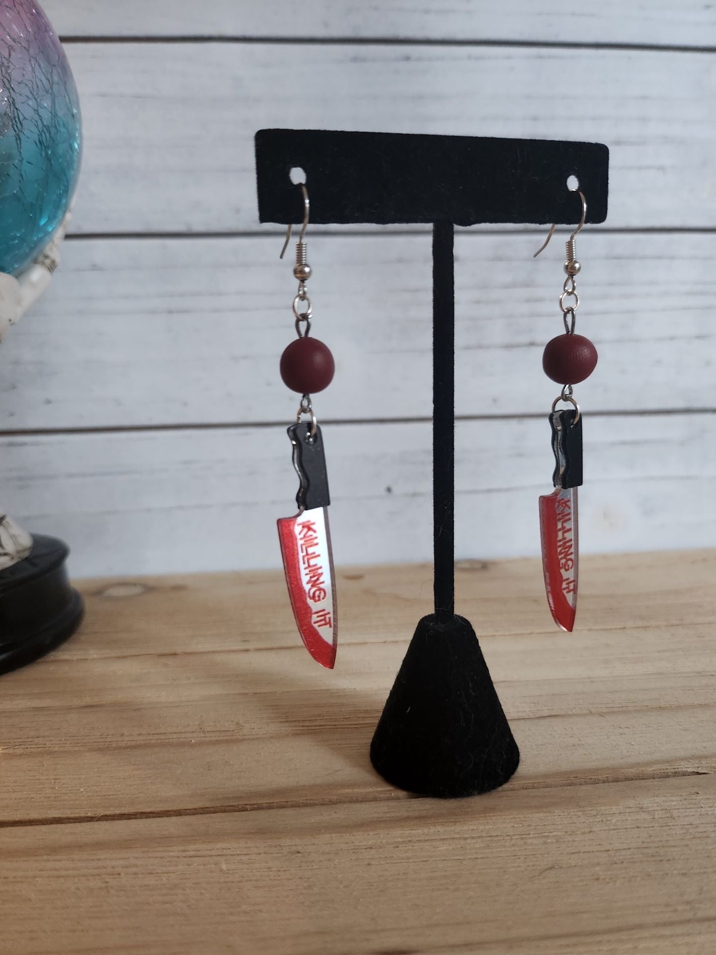 Knife Dangle
