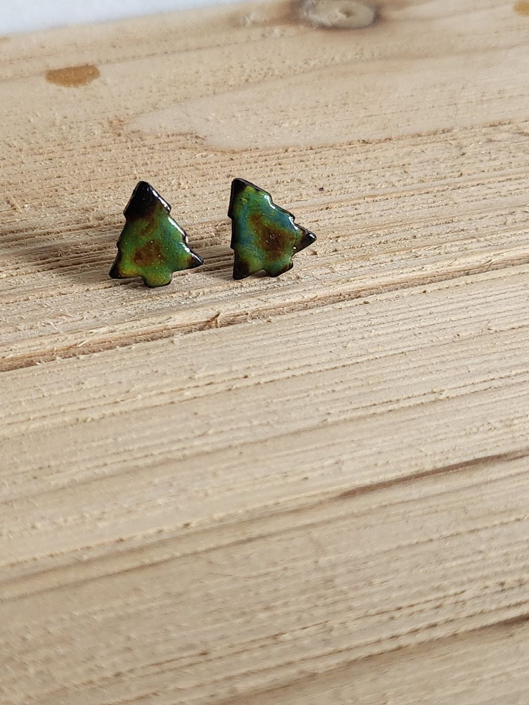 Mood Christmas Tree Studs