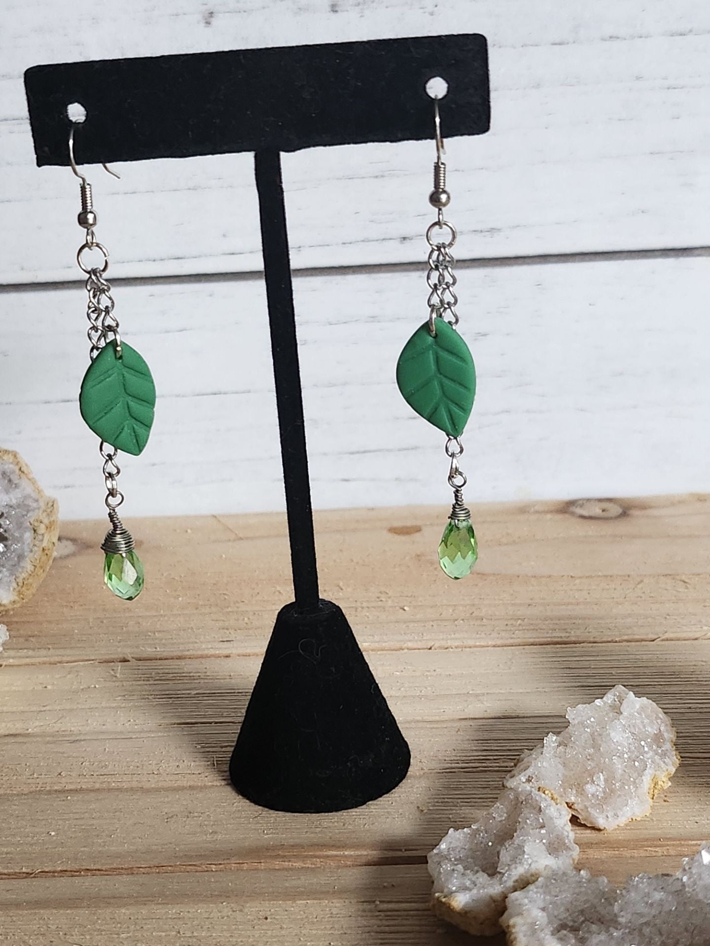 Leaf Dangle