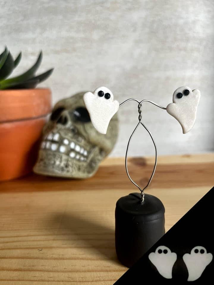 Ghost Stud