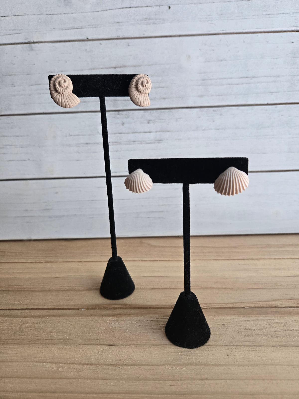 Seashell molded studs